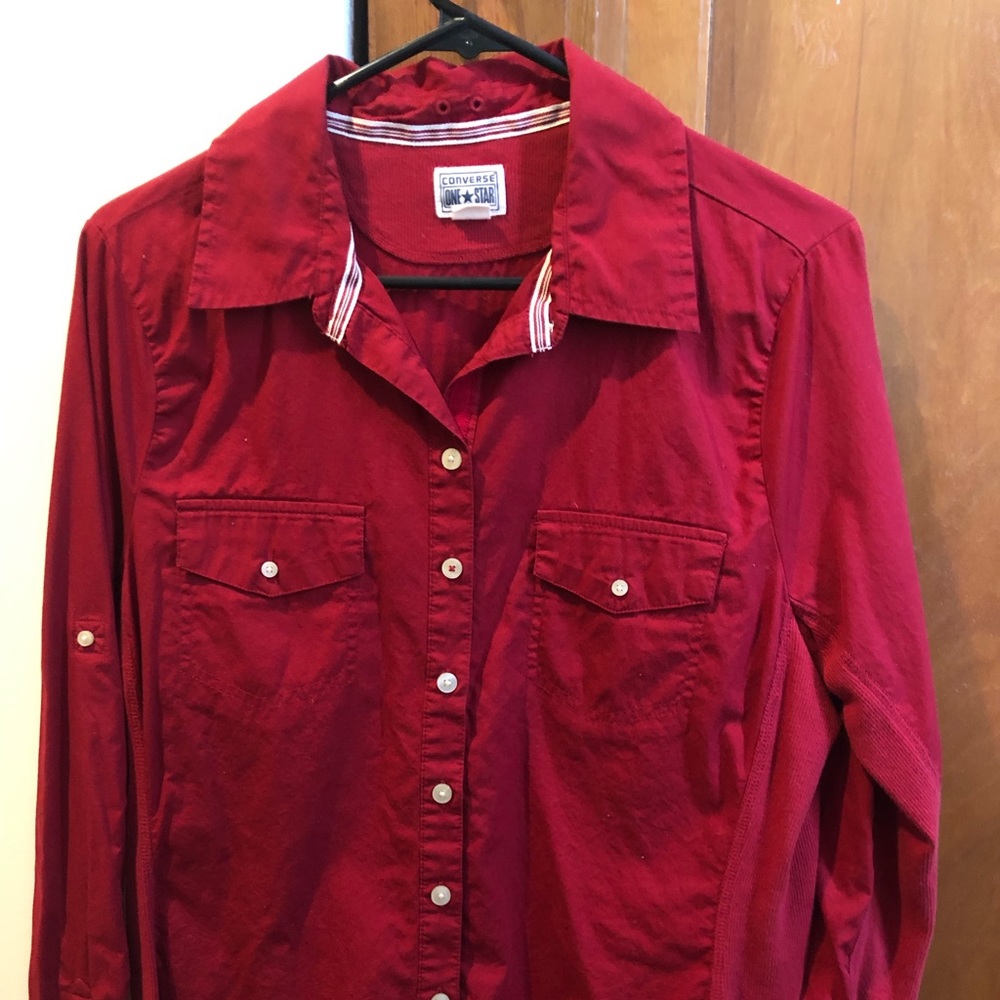 Converse one star button up tailored top - stretchy panels on the side